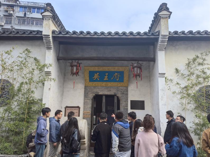 1731374465194 1731374465194